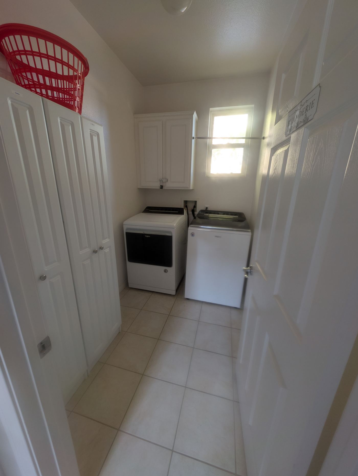 Resident Laundry Facilities — Soleil Levant Care