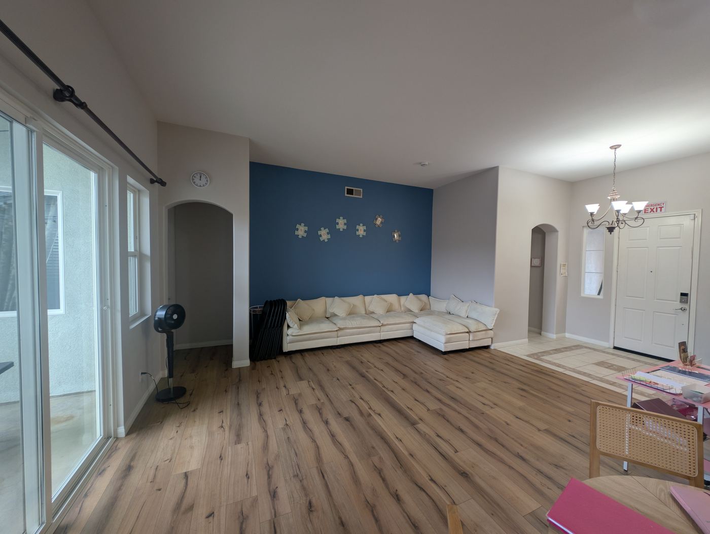 Living / Family Room — Overview — Soleil Levant Care